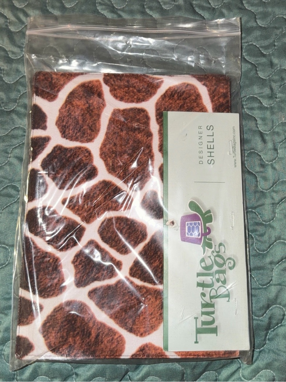 Turtle bags Giraffe Print Shell